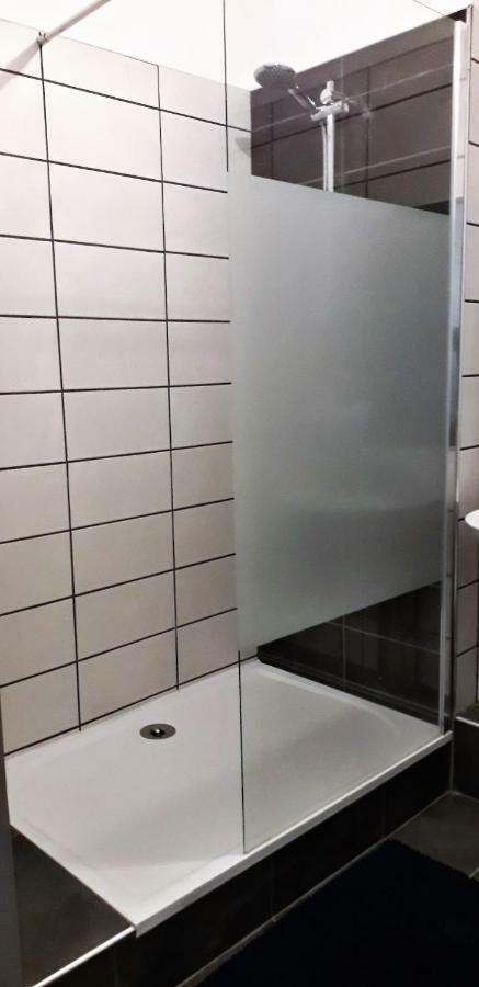 Appart Comme Chez Soi Pusignan 外观 照片